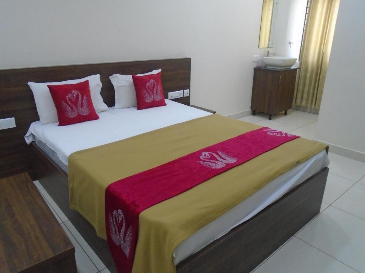 SSR Residency Hotel Mandya Exterior foto