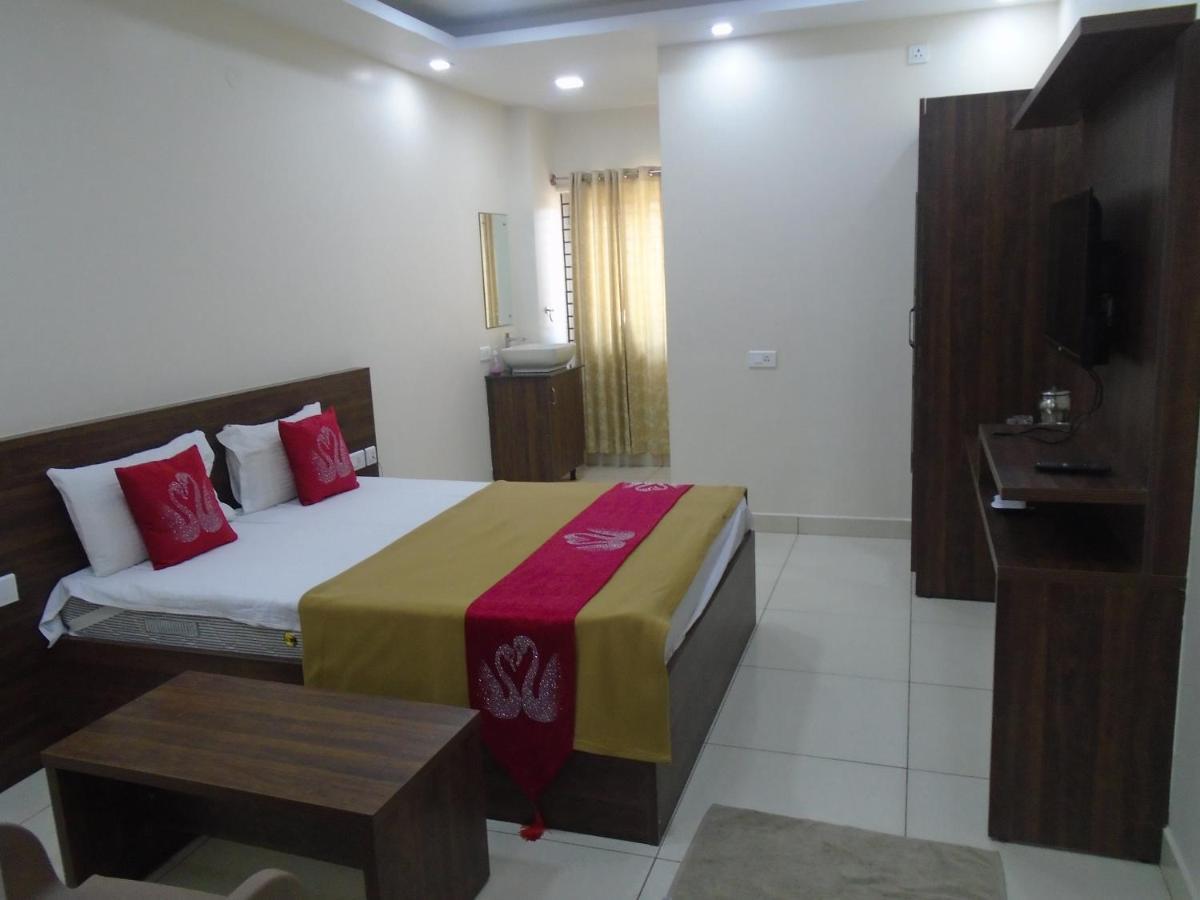 SSR Residency Hotel Mandya Exterior foto